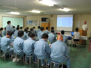 2年生の見学の様子です